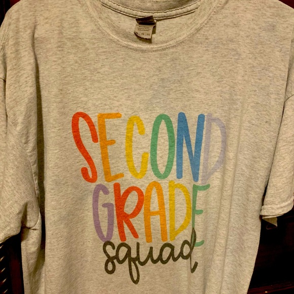 Tops - Graphic T-shirt